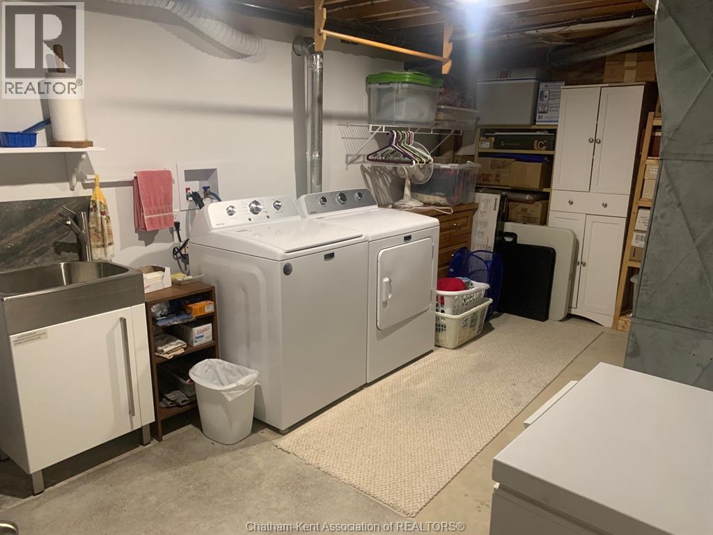 31 MONARCH DRIVE - 23