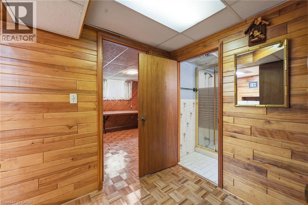303 WENDOVER Drive - Image 21