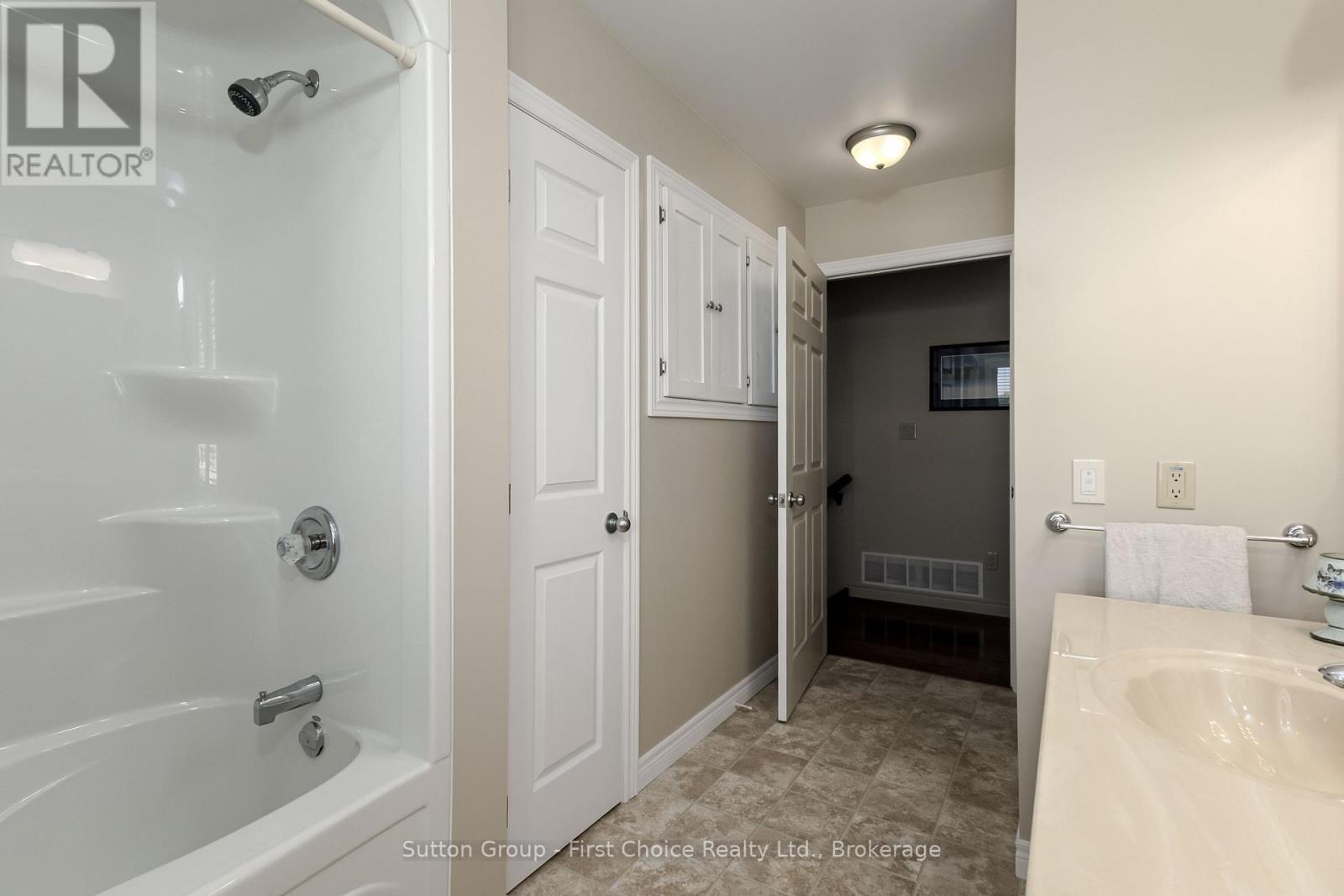 4957 PERTH ROAD 119 - Image 34