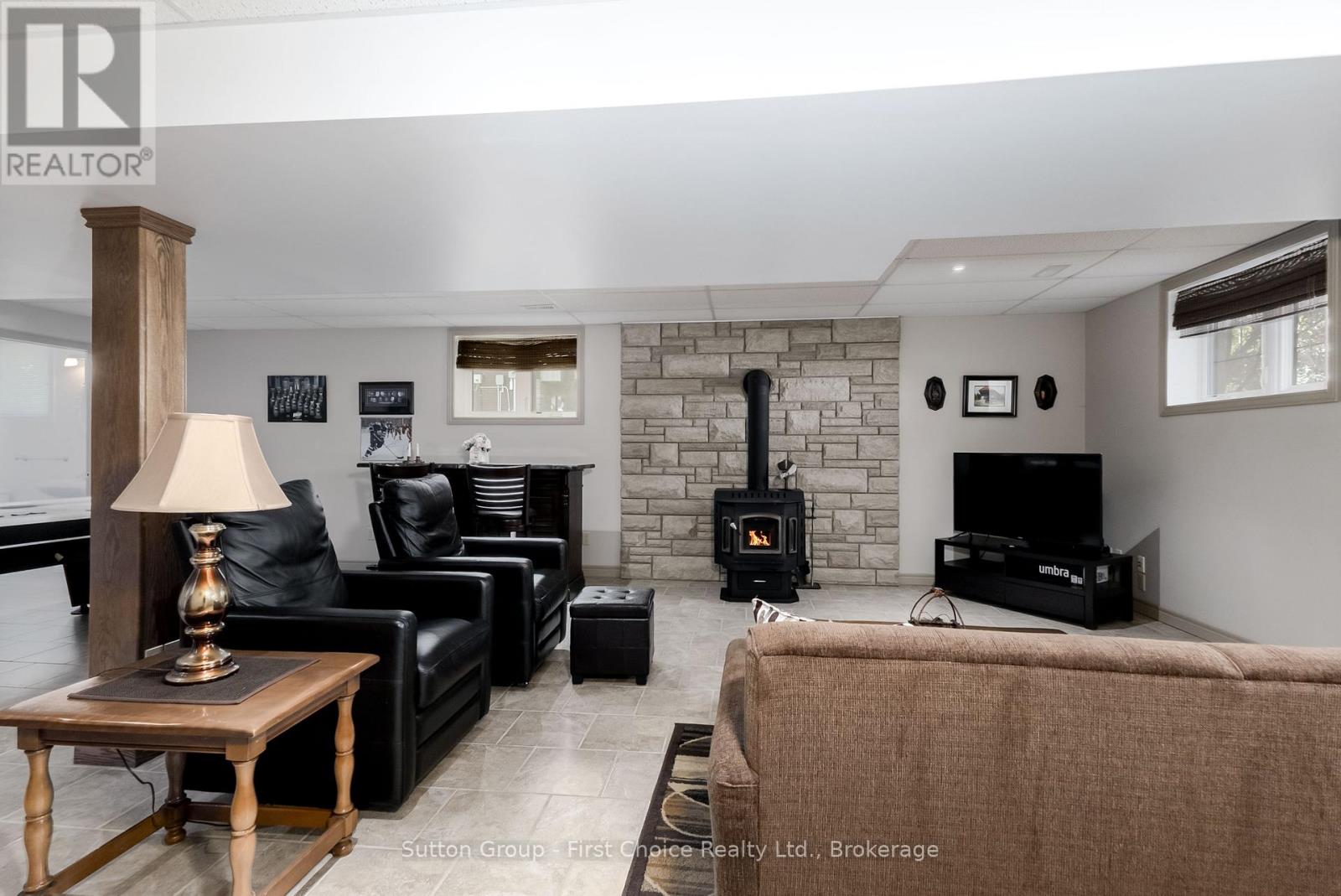 4957 PERTH ROAD 119 - 35