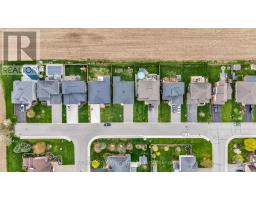 18 Crocus Avenue, Tillsonburg, ON N4G5S9 Photo 40