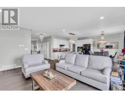 18 Crocus Avenue, Tillsonburg, ON N4G5S9 Photo 9