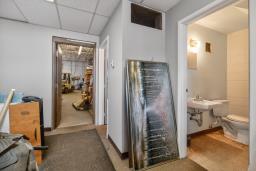 12525 127 Street, Edmonton, AB T5L1A3 Photo 10