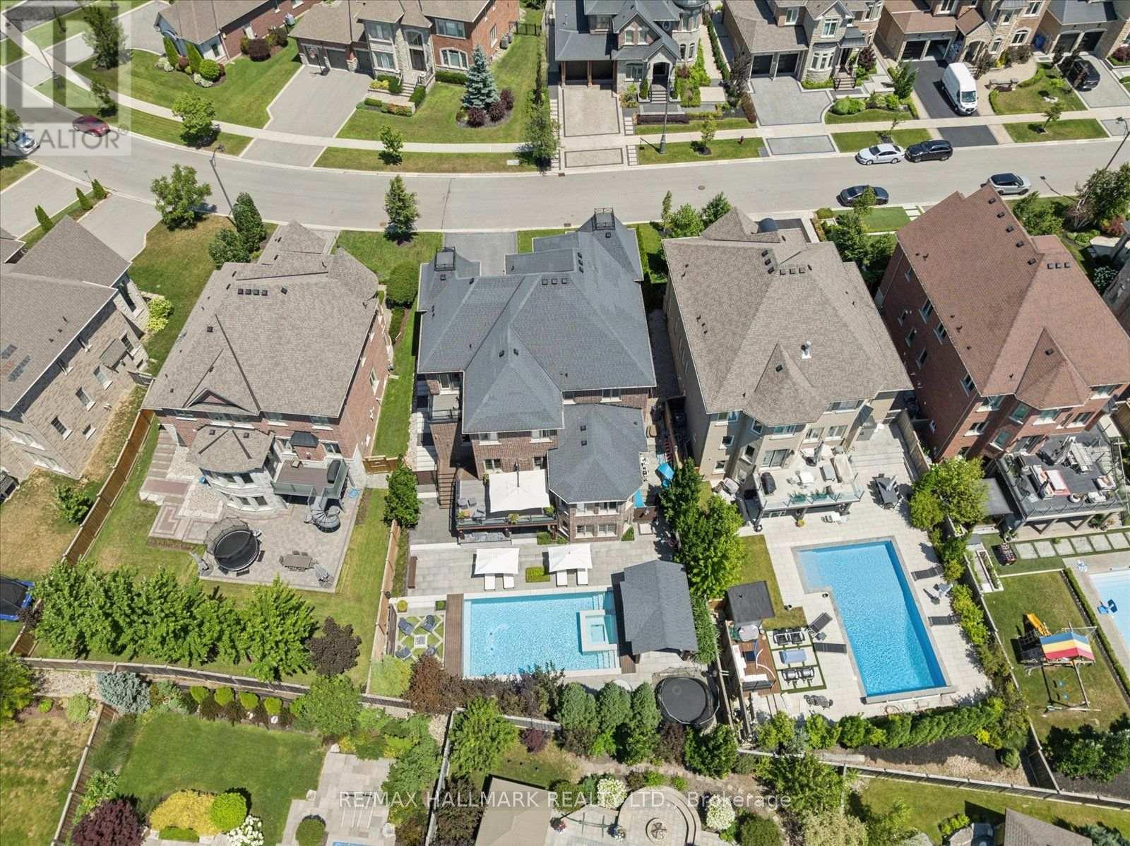 87 CHUCK ORMSBY CRESCENT - 48