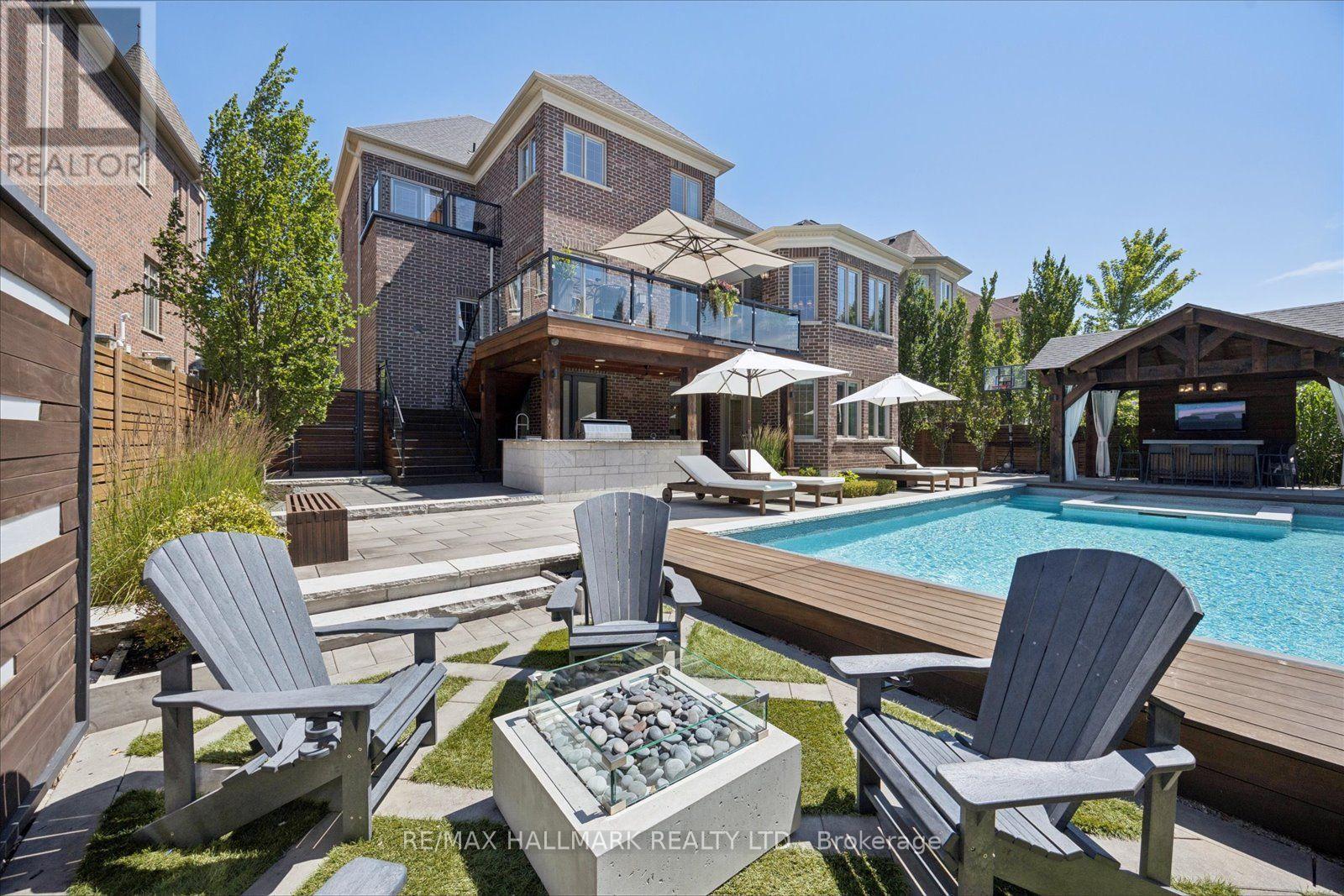 87 CHUCK ORMSBY CRESCENT - 46
