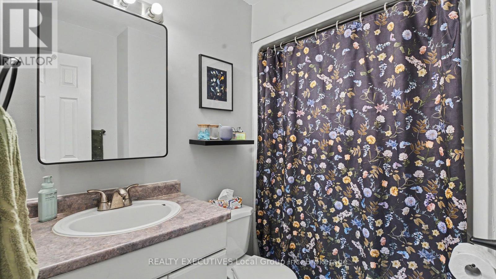 190 WICKSTEAD AVENUE - Image 20