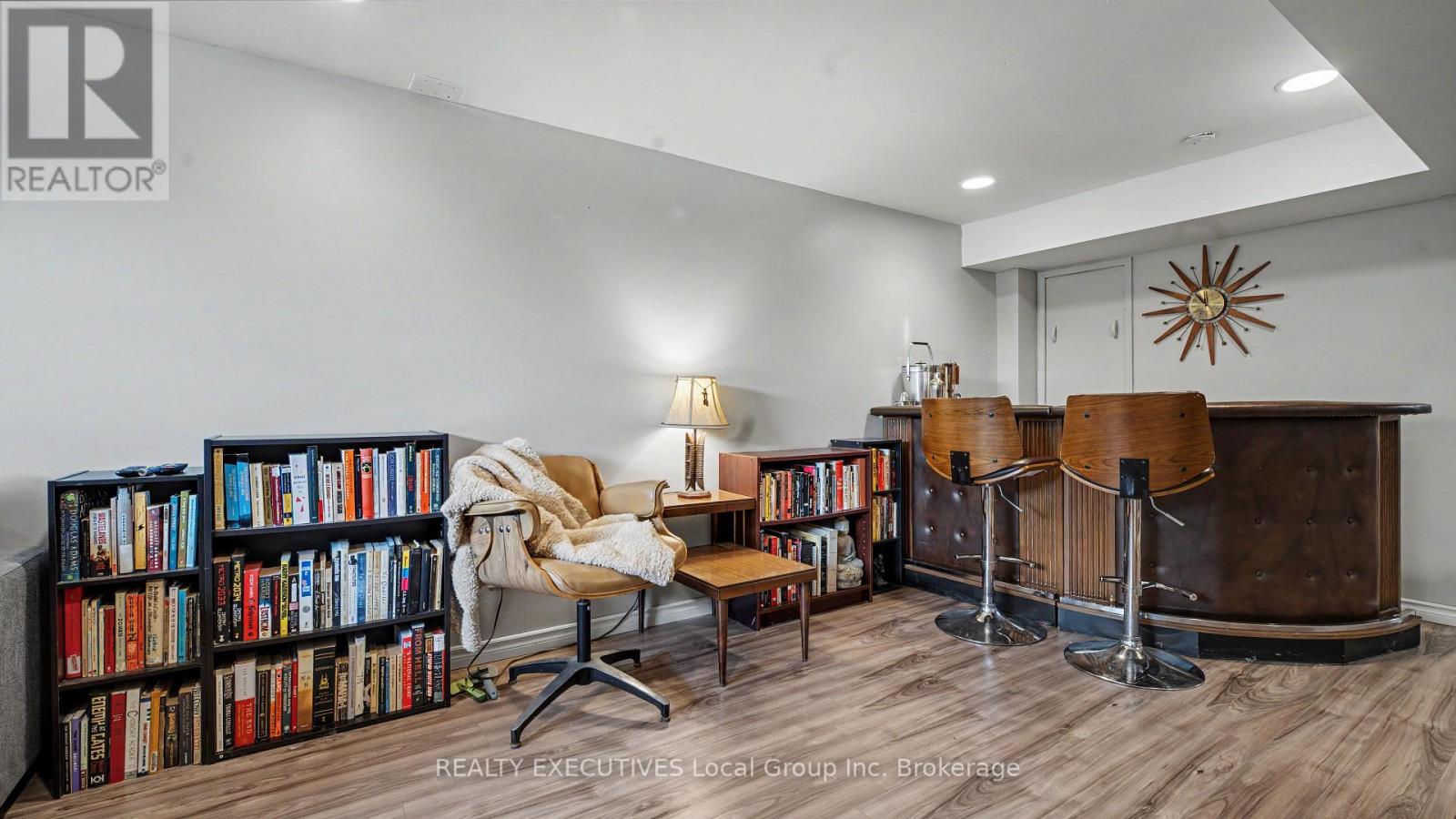 190 WICKSTEAD AVENUE - Image 23