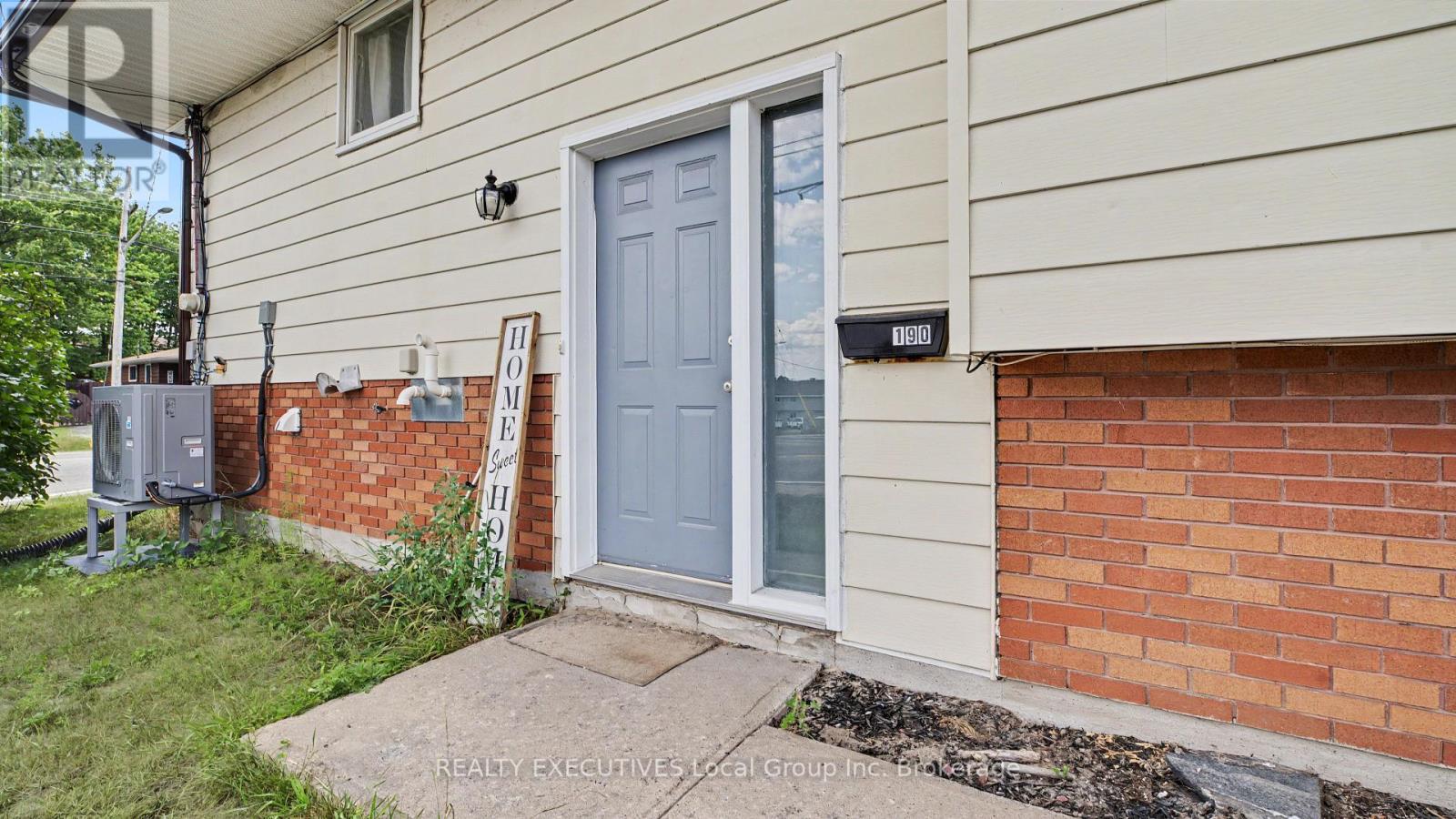 190 WICKSTEAD AVENUE - Image 34