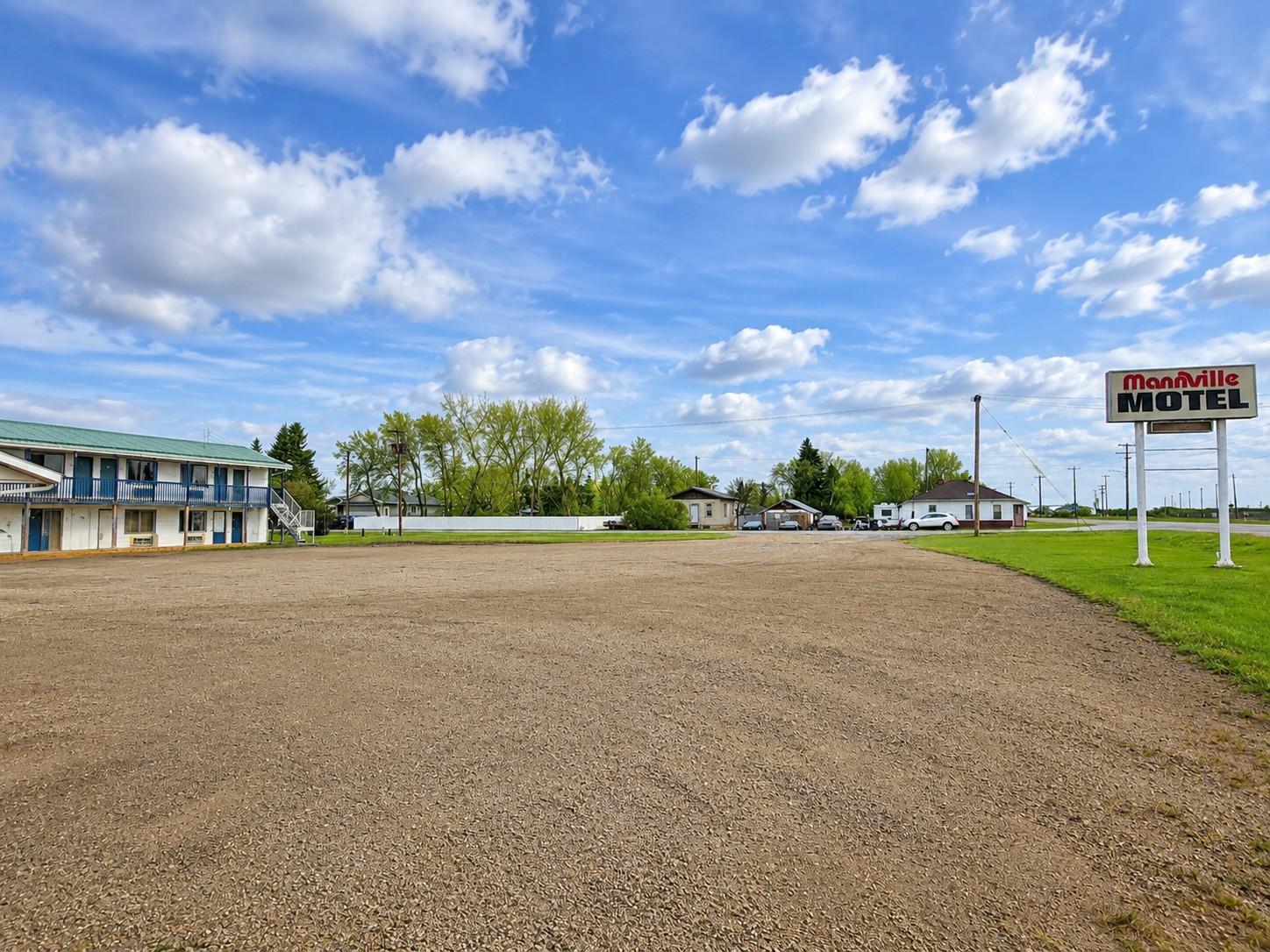 4731 48 Street Mannville AB T0B 2W0