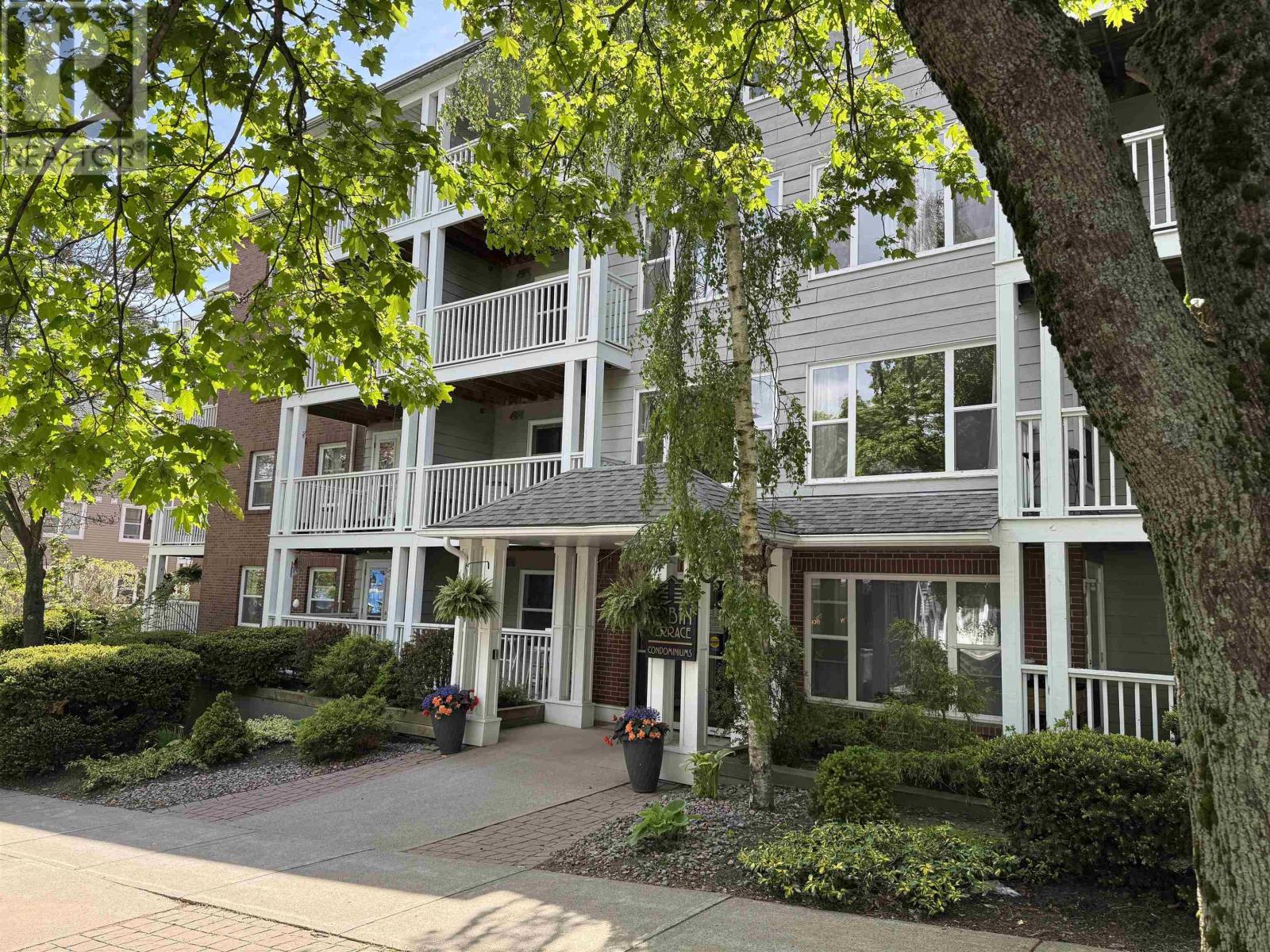 #103 5230 Tobin Street - 1