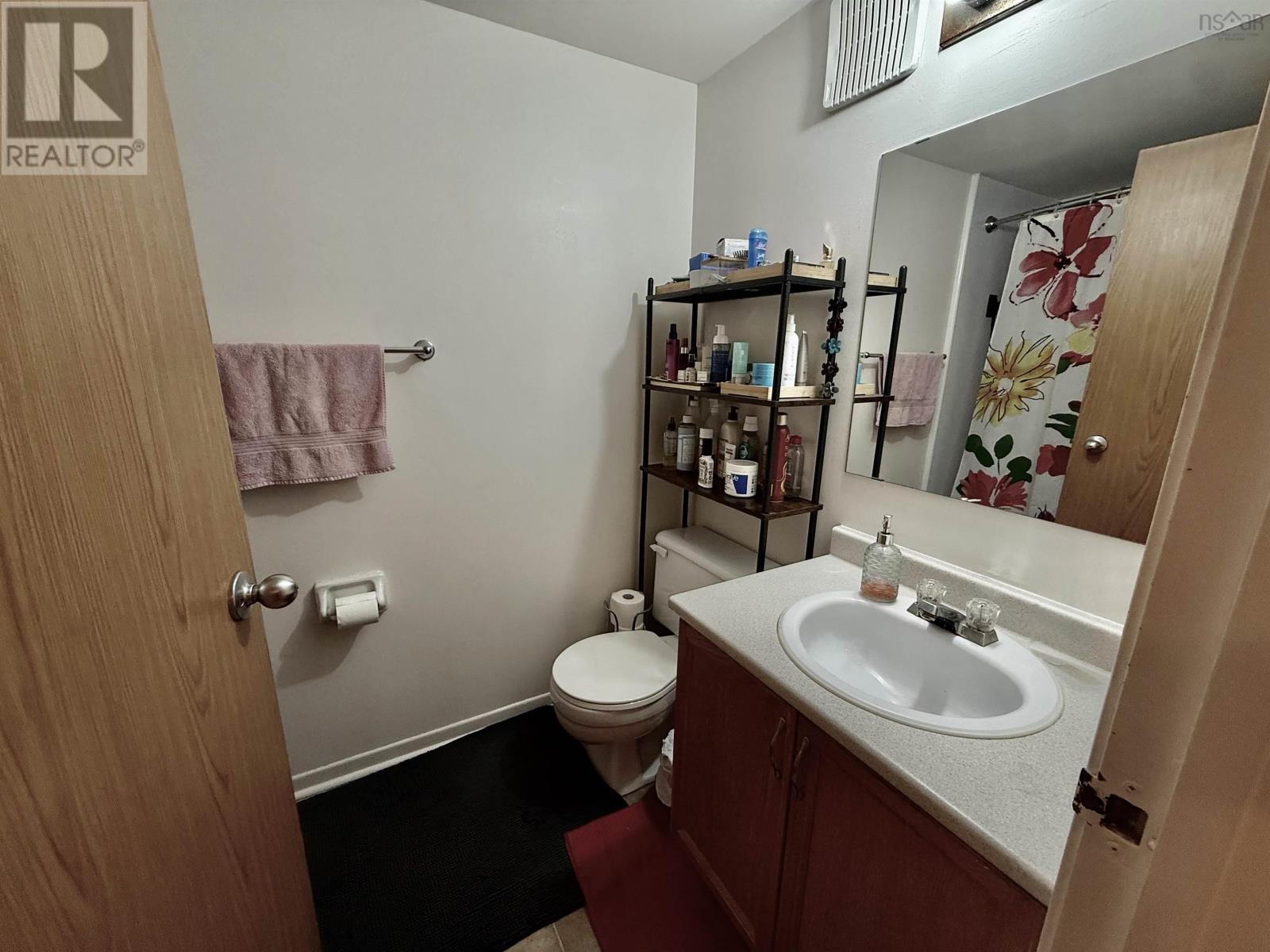 #103 5230 Tobin Street - 13