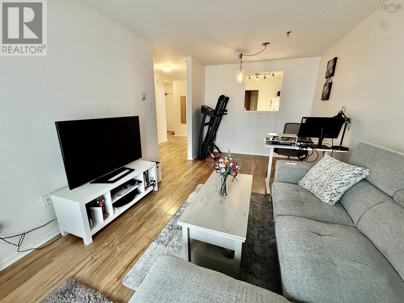 #103 5230 Tobin Street - 6