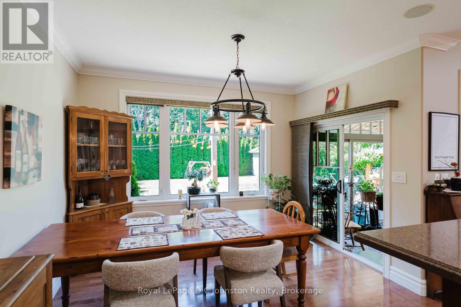 569 CREEKWOOD DRIVE - 20