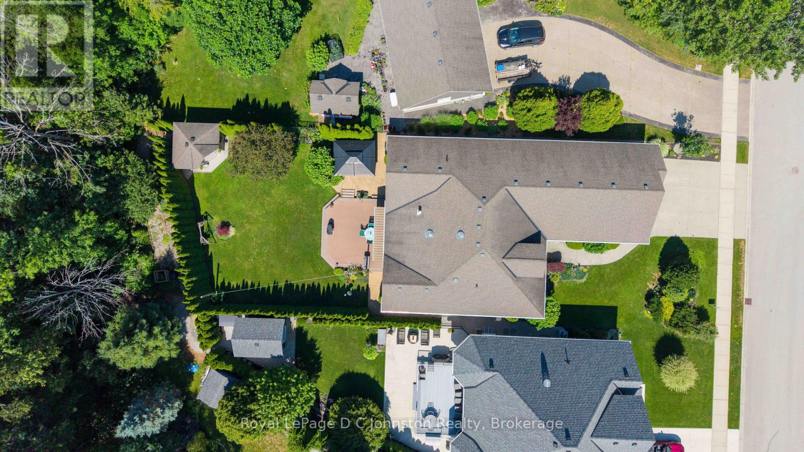 569 CREEKWOOD DRIVE - 3