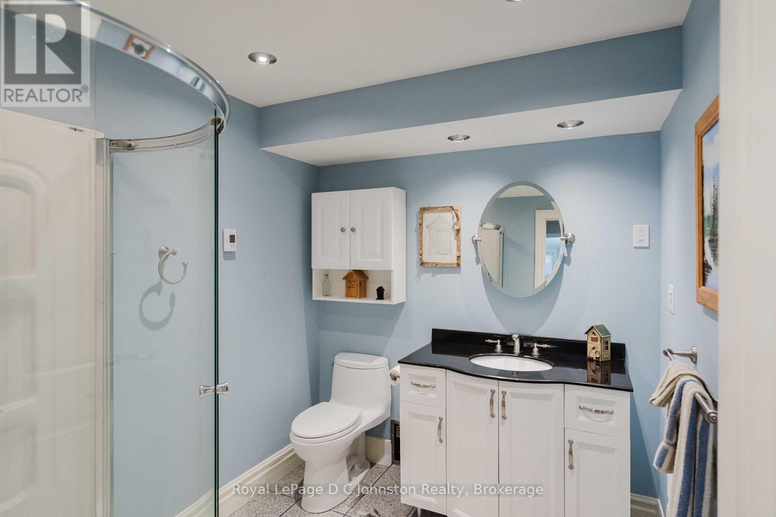 569 CREEKWOOD DRIVE - 31