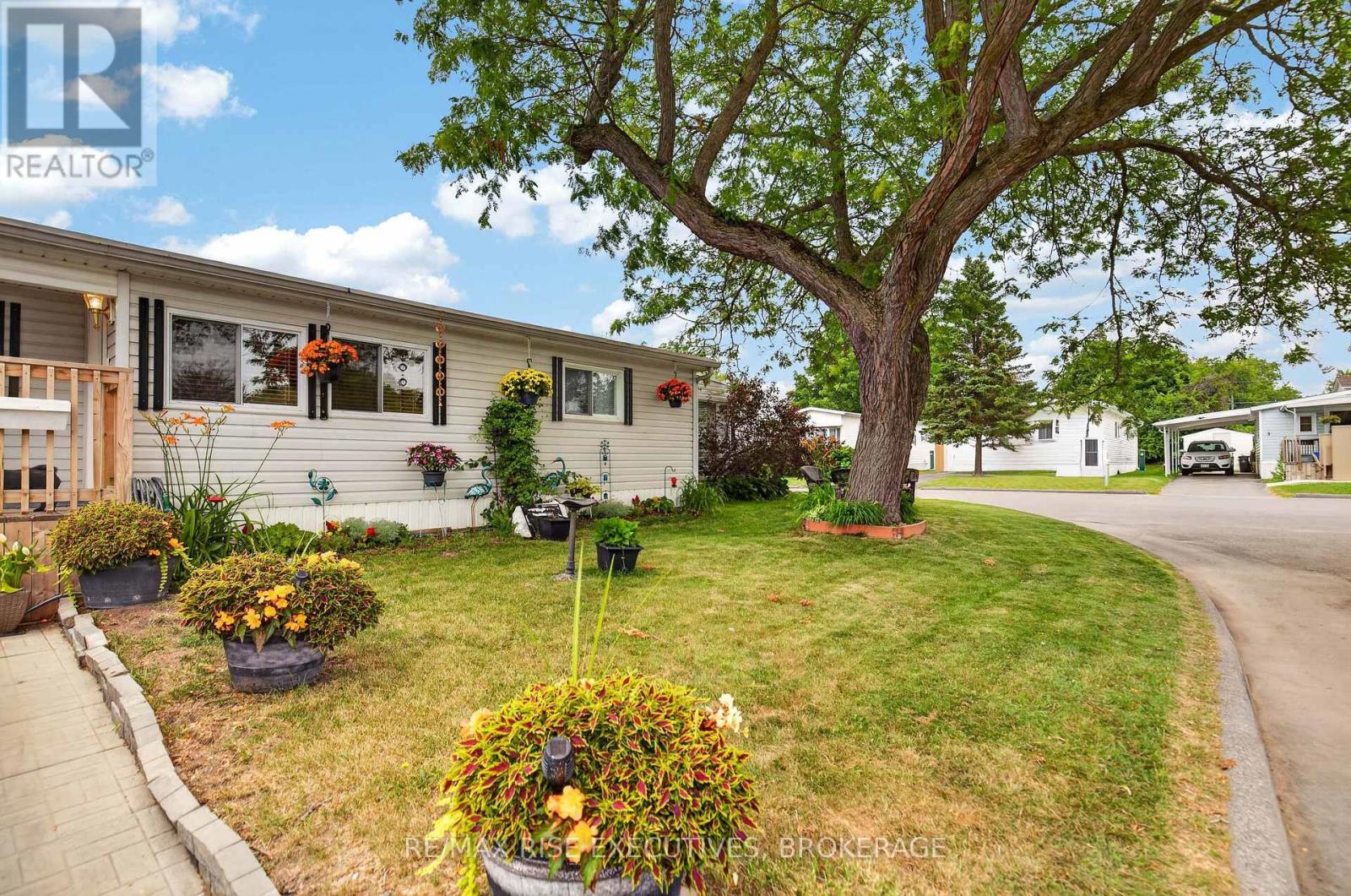 18 WENTWORTH DRIVE - 2