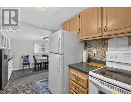 18 Wentworth Drive, Kingston, ON K7K5C9 Photo 13