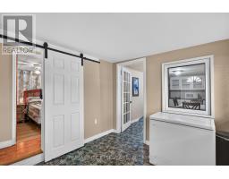 Bathroom - 18 Wentworth Drive, Kingston, ON K7K5C9 Photo 6