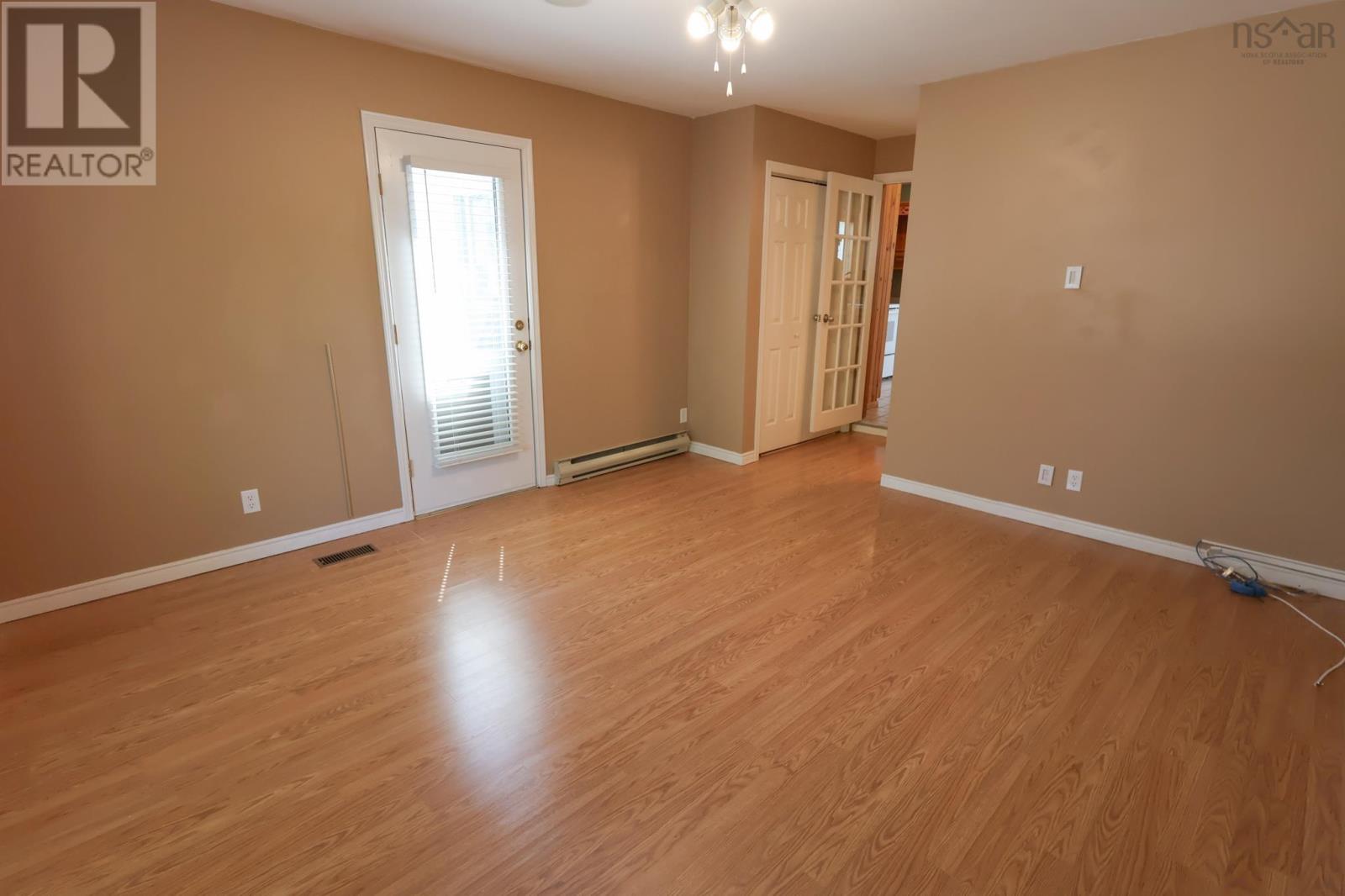 55 Phoenix Street - 11