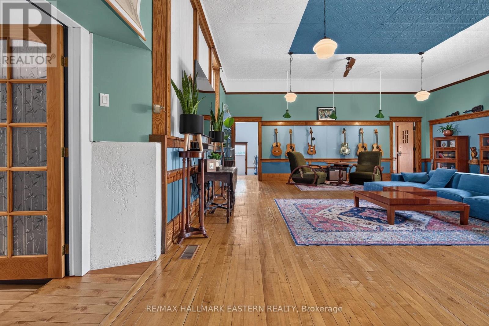 1231 HIGHWAY 7 - Image 16