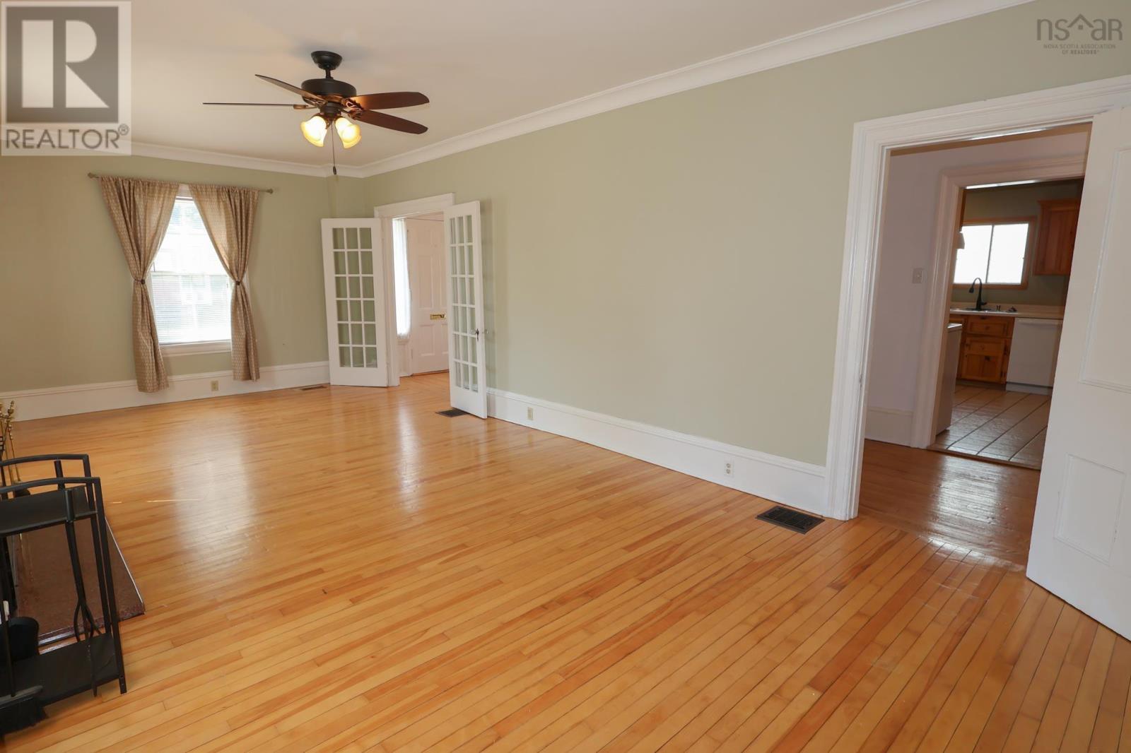 55 Phoenix Street - 17