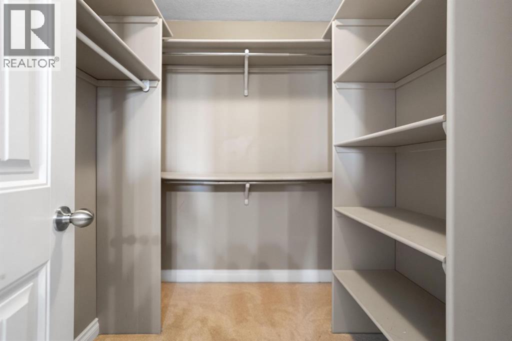 2506 57 Street - 26