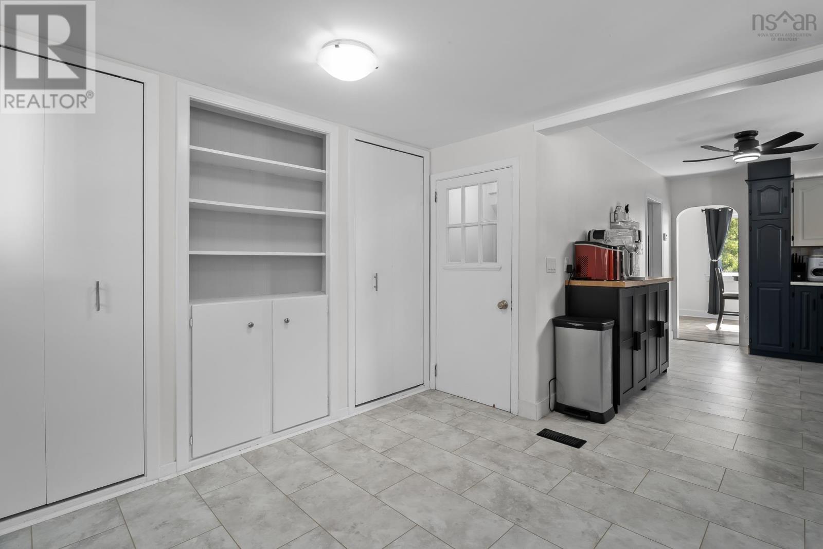 42 Asquith Avenue - 18
