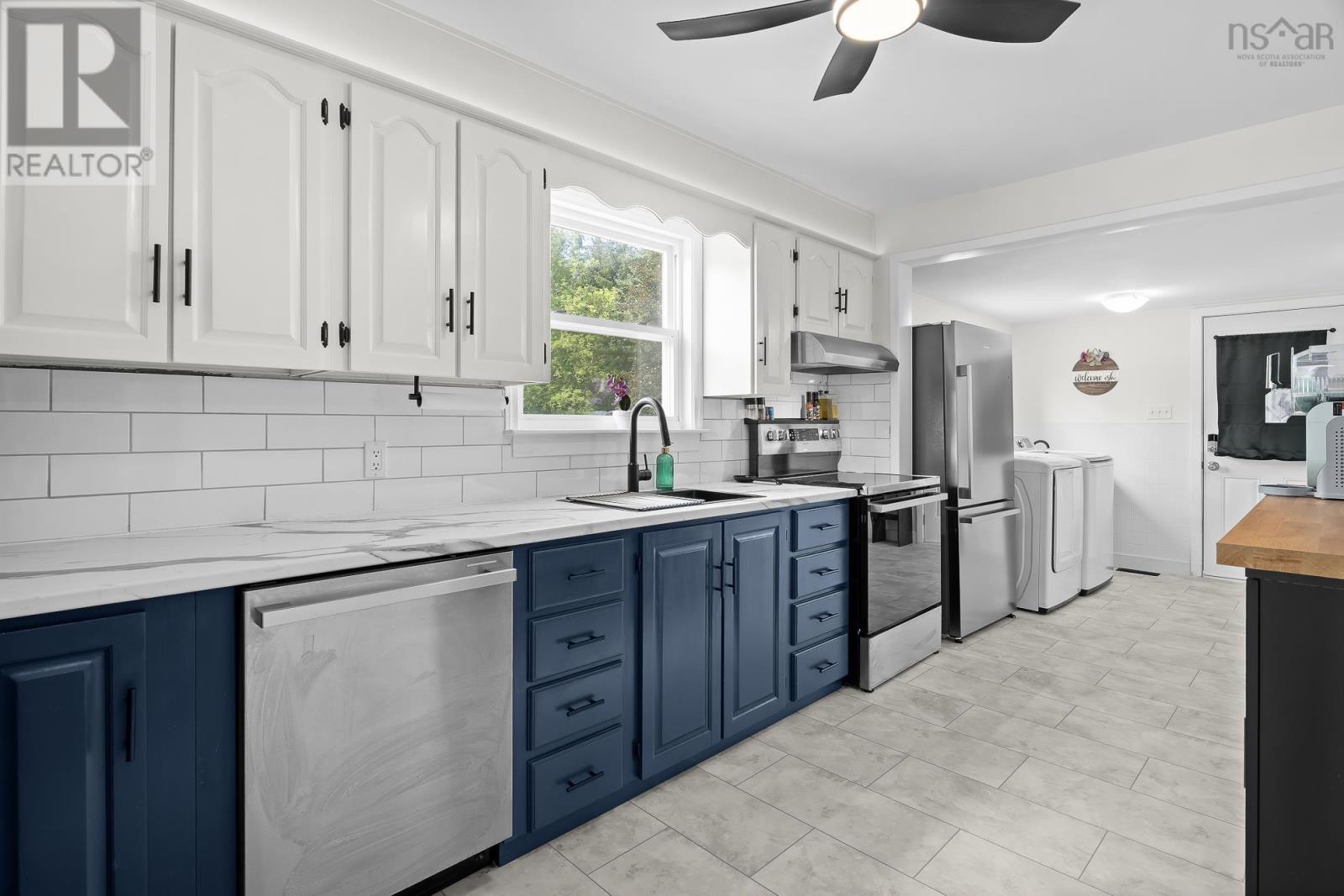 42 Asquith Avenue - 11