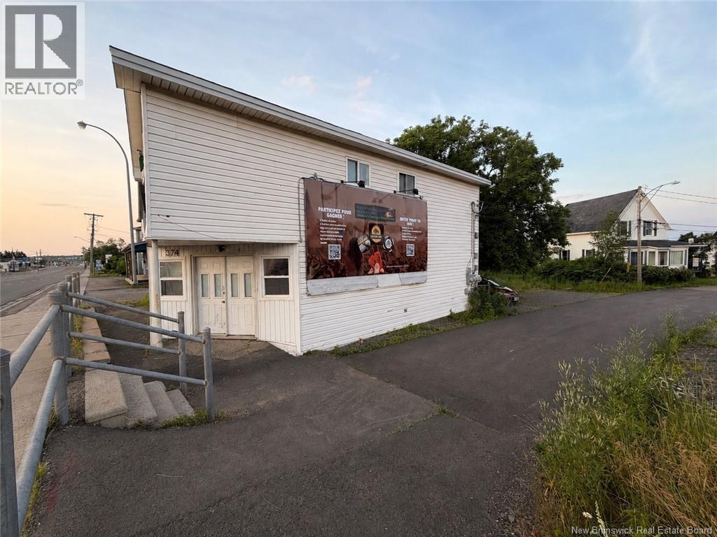 374 Acadie, Dieppe — photo 2