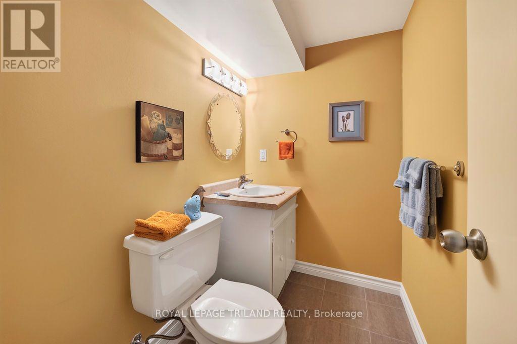 1 MILFORD CRESCENT - 22