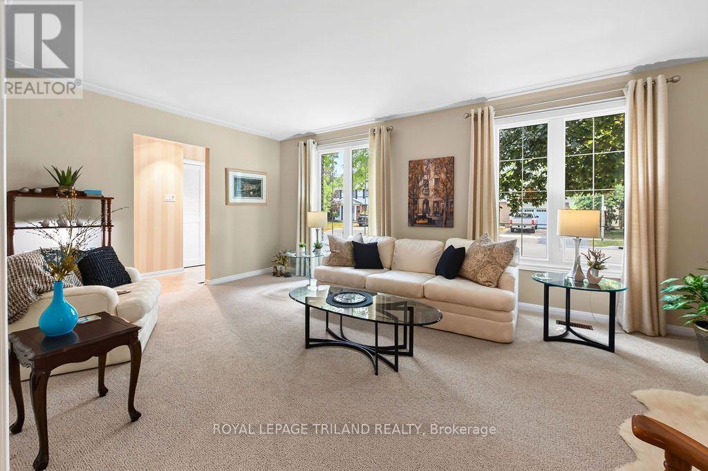 1 MILFORD CRESCENT - 5