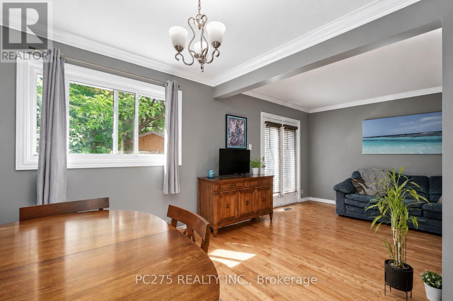 #15 669 OSGOODE DRIVE - 11