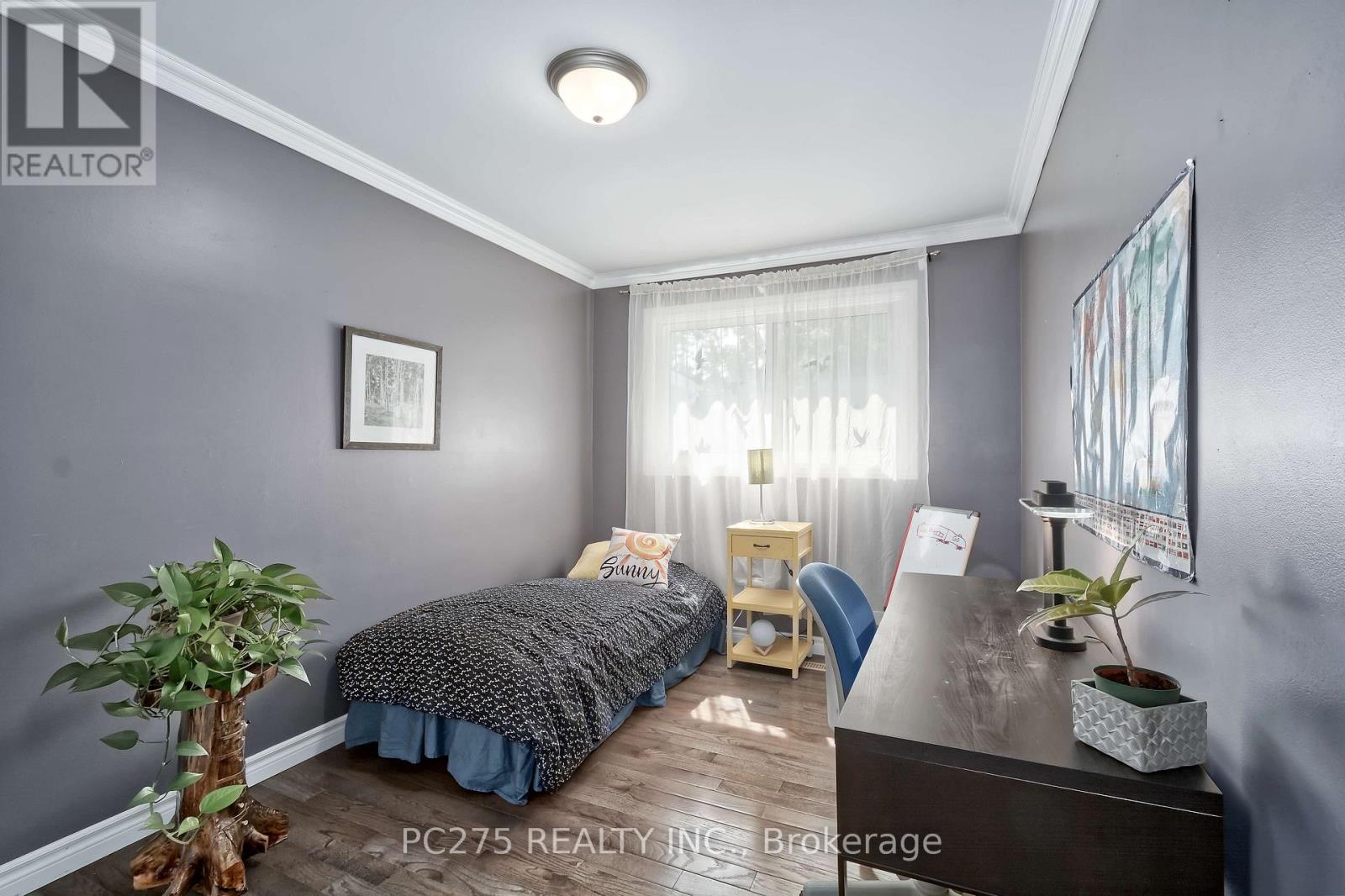 #15 669 OSGOODE DRIVE - 25