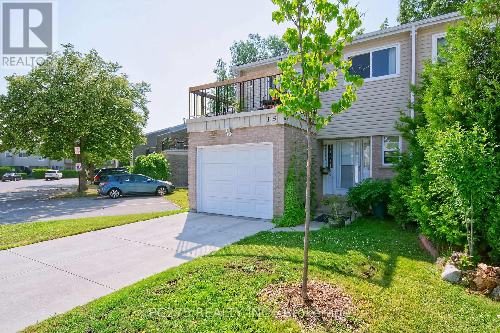 #15 669 OSGOODE DRIVE - 3