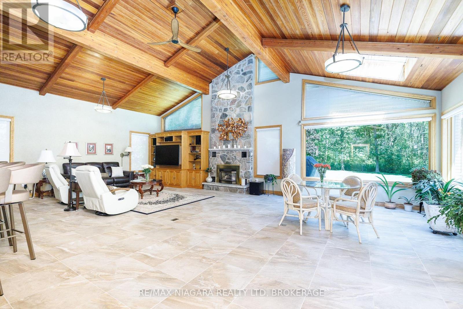 2187 MILLER ROAD - 12