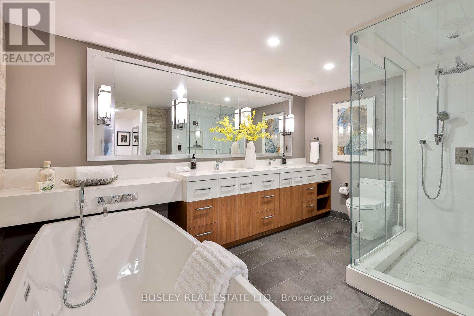 #107 40 OAKLANDS AVENUE - 27