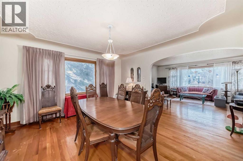 3205 4 Street SW - 18