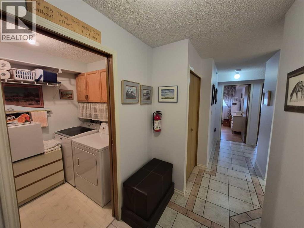 #418 20 3 Street S - 20