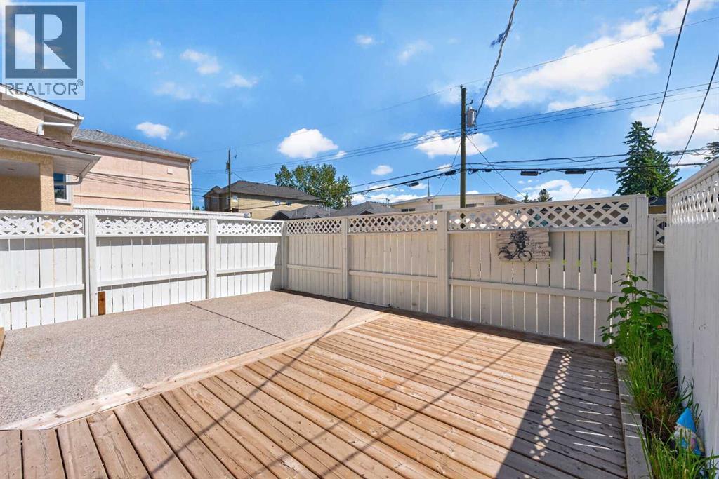 #2 2220 29 Street SW - 45