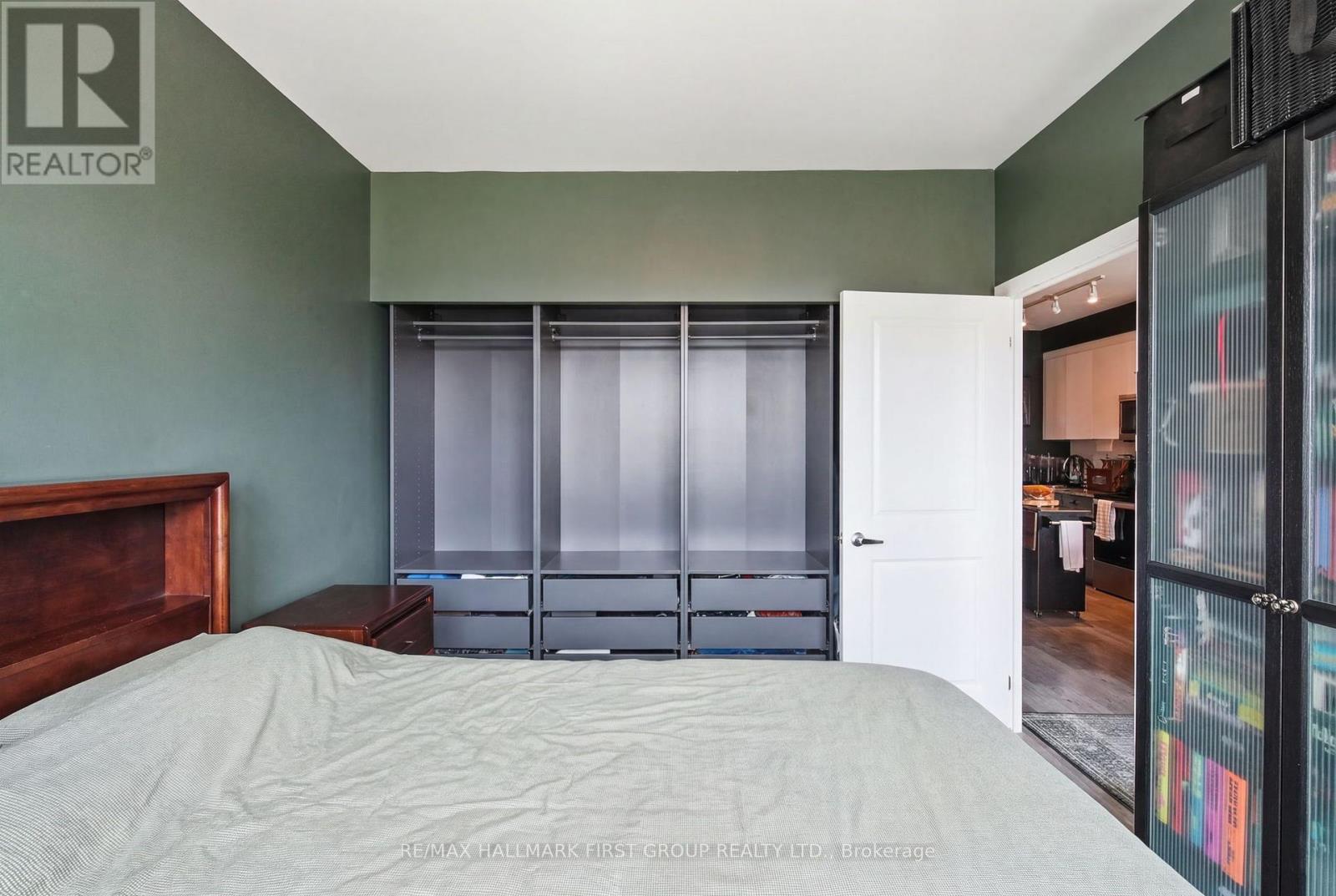 #325 1010 DUNDAS ST E STREET - 15