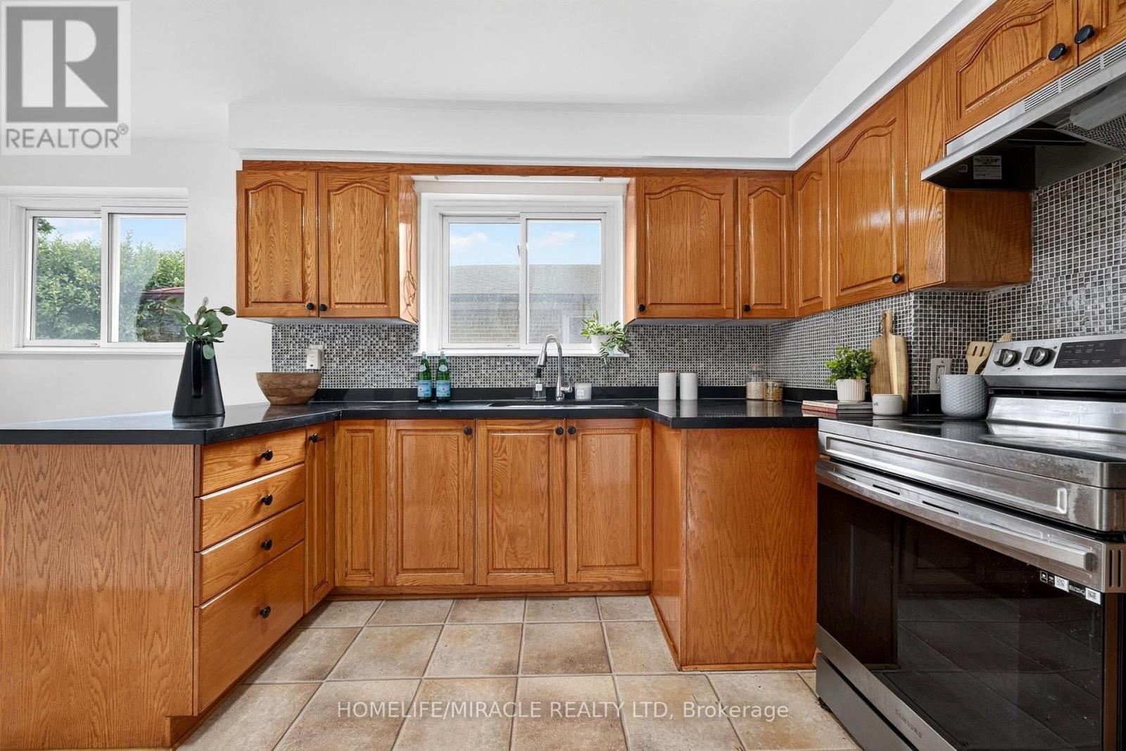 14 MARLENA DRIVE - Image 21