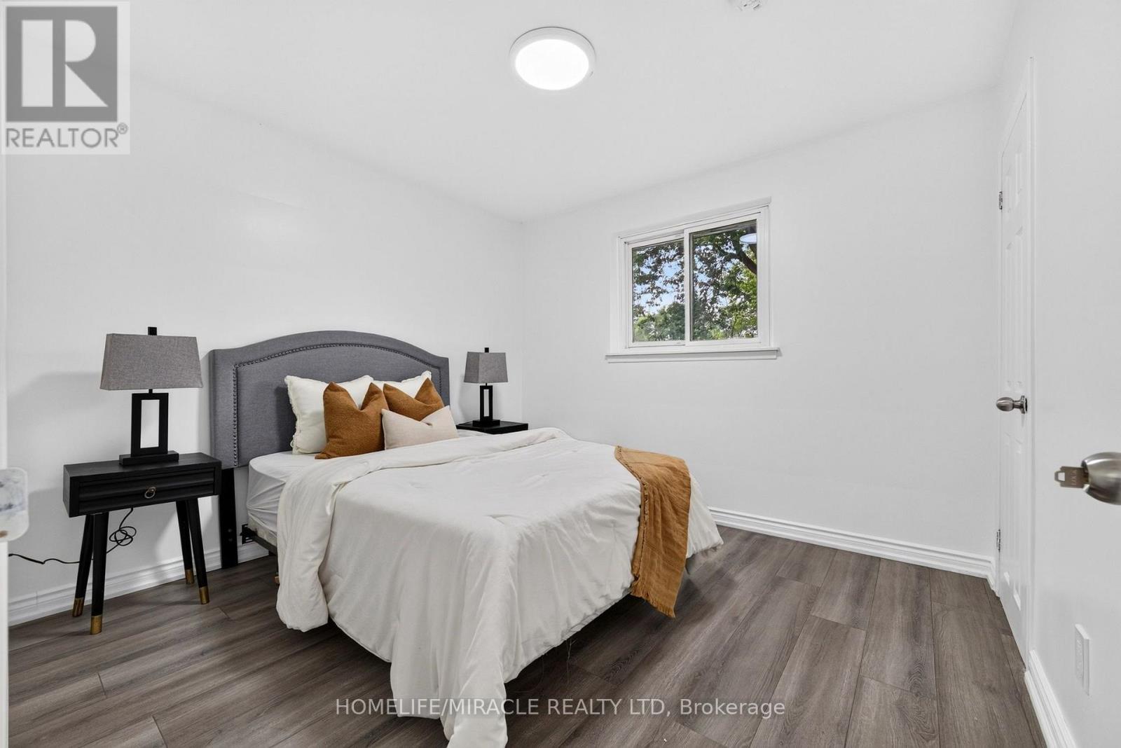 14 MARLENA DRIVE - Image 32