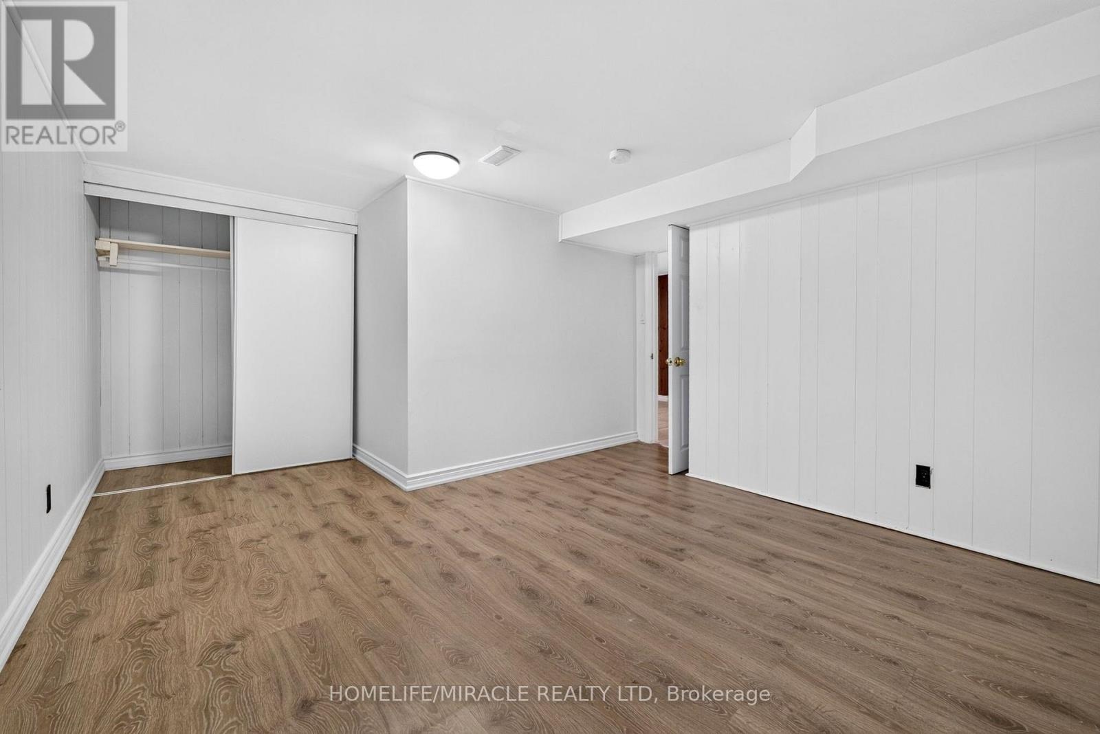14 MARLENA DRIVE - Image 40