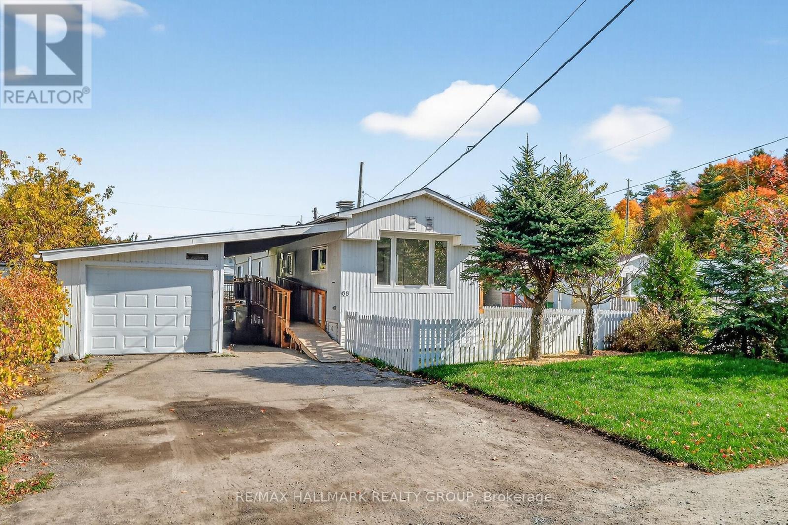 #68 3535 ST. JOSEPH BOULEVARD - 1