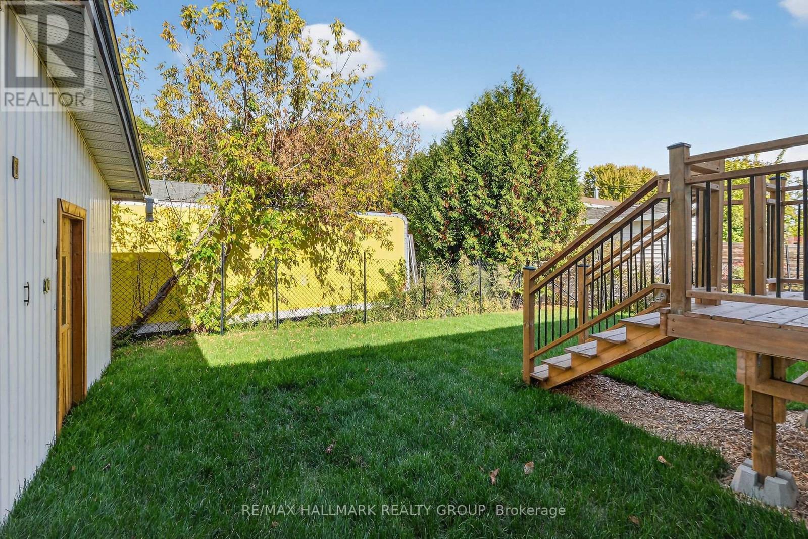 #68 3535 ST. JOSEPH BOULEVARD - 26