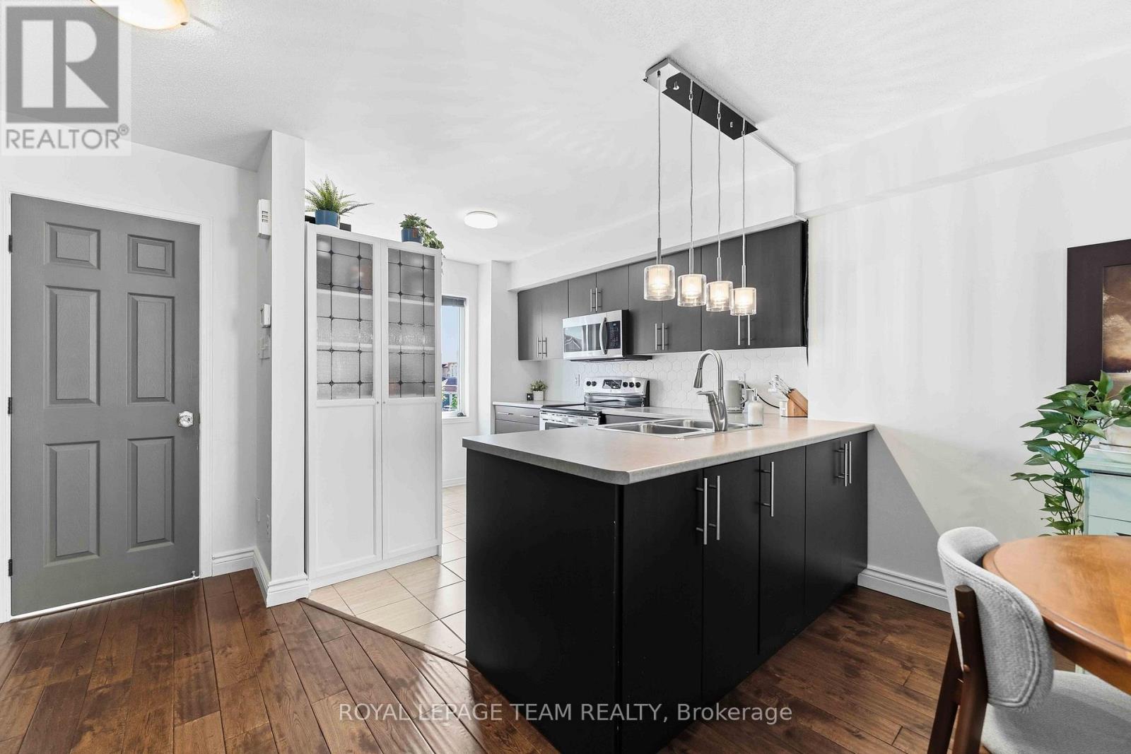 358 MOFFATT POND COURT - Image 13