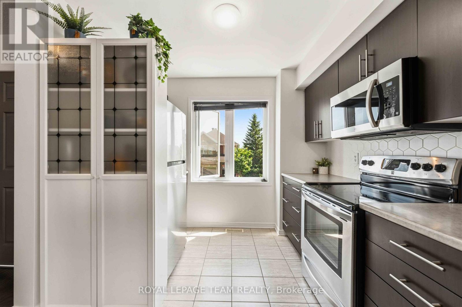 358 MOFFATT POND COURT - Image 14