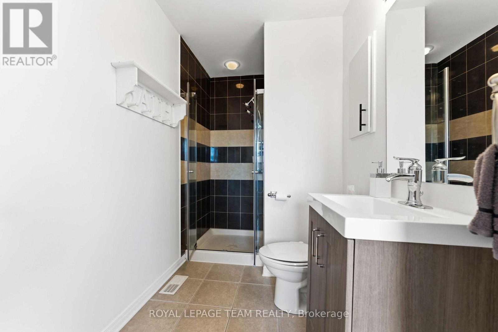 358 MOFFATT POND COURT - Image 32