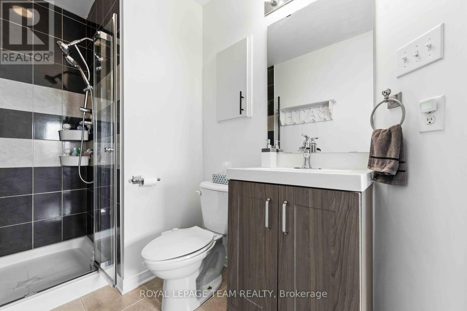 358 MOFFATT POND COURT - Image 33
