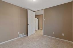 2  Railway Avenue N, Hay Lakes, AB T0B1W0 Photo 43